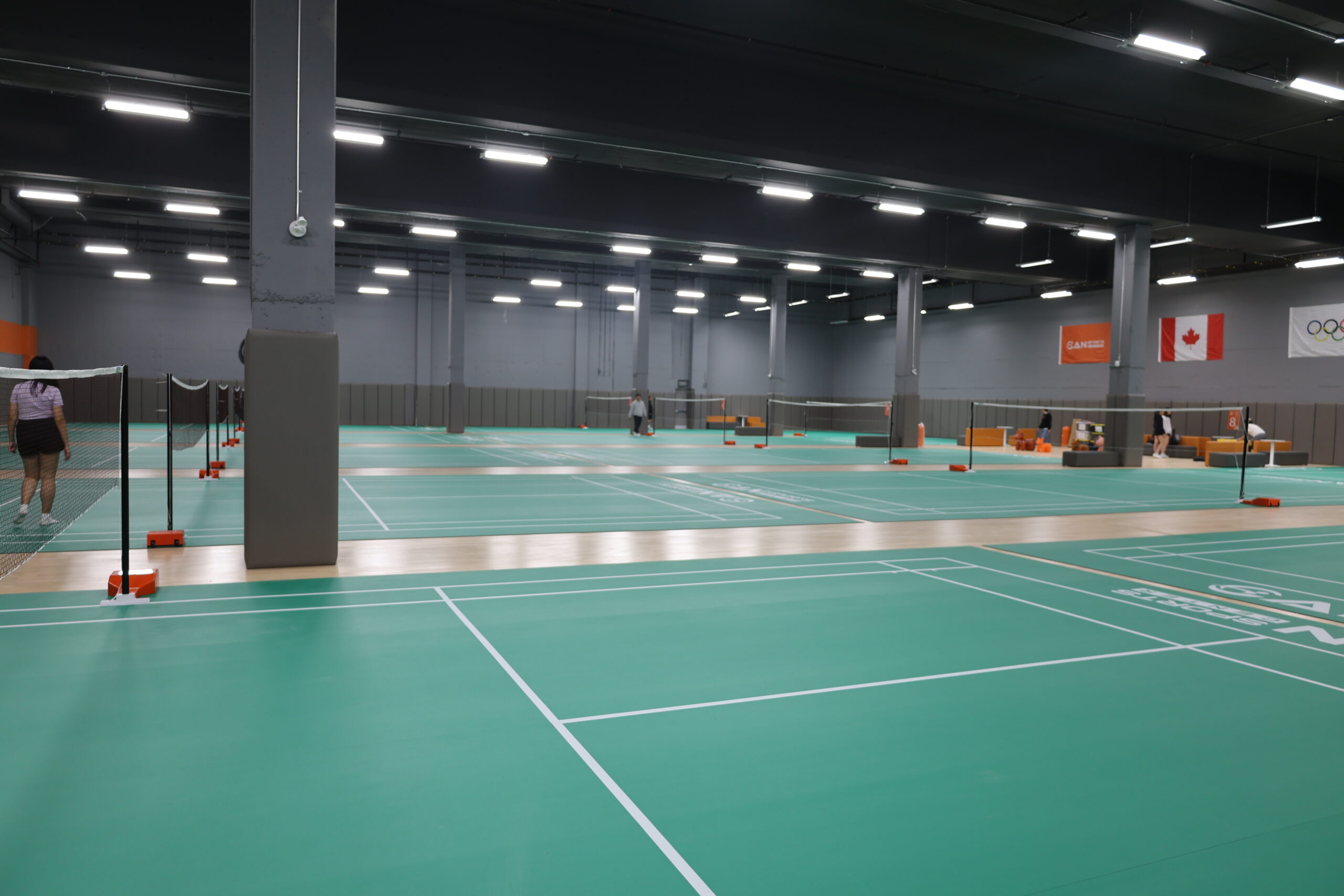 Can Sports Center — badminton courts